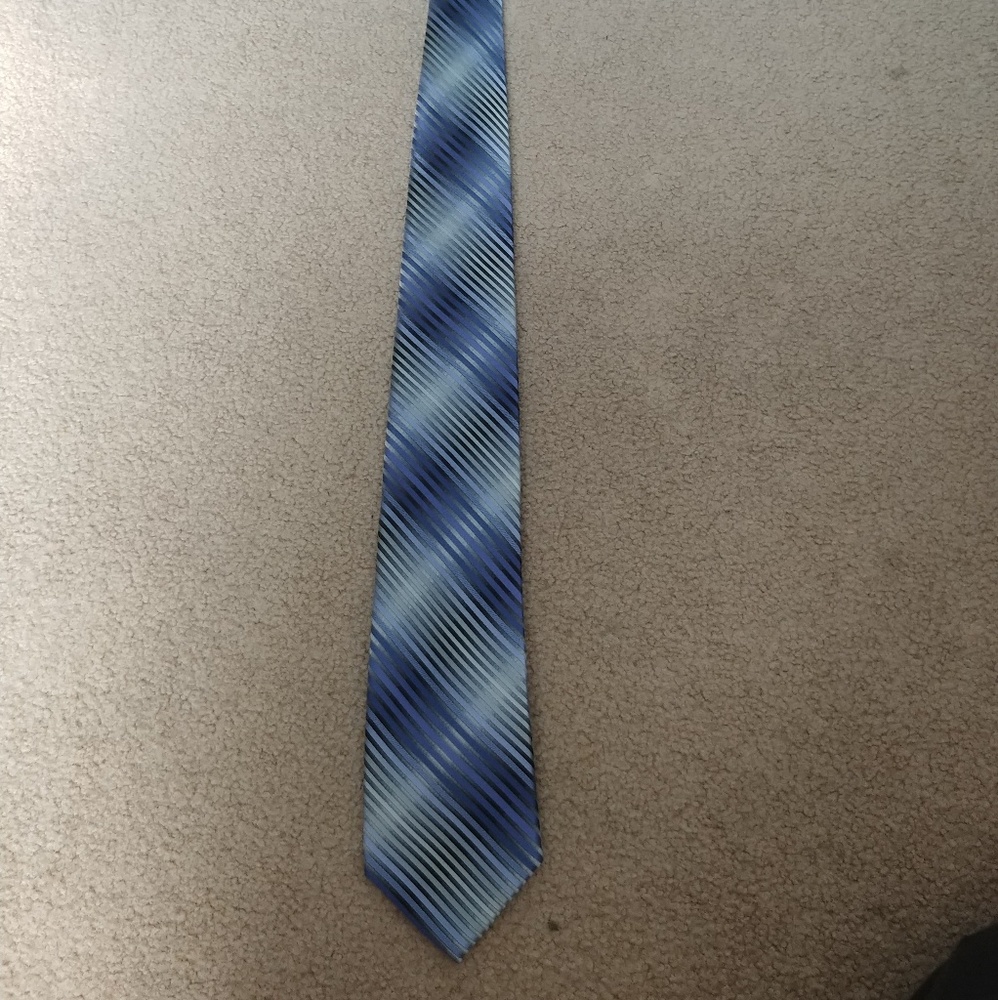 Van Heusen Tie